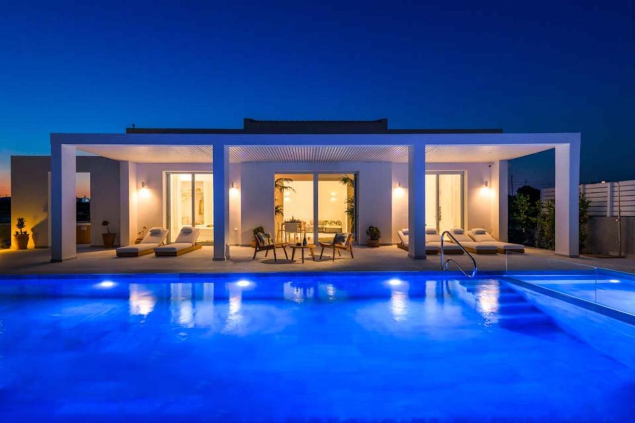 Seashore Beachfront Villa Lakhania Exteriér fotografie