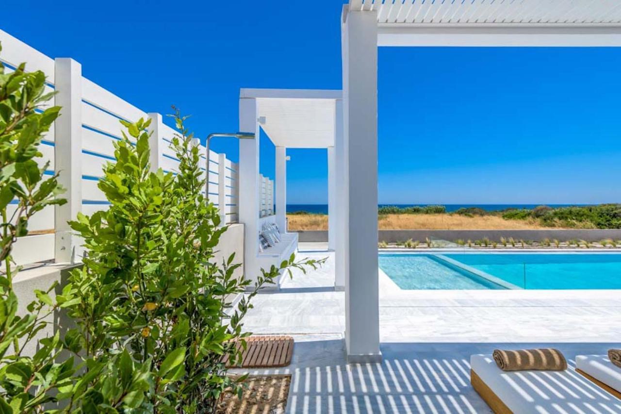 Seashore Beachfront Villa Lakhania Exteriér fotografie