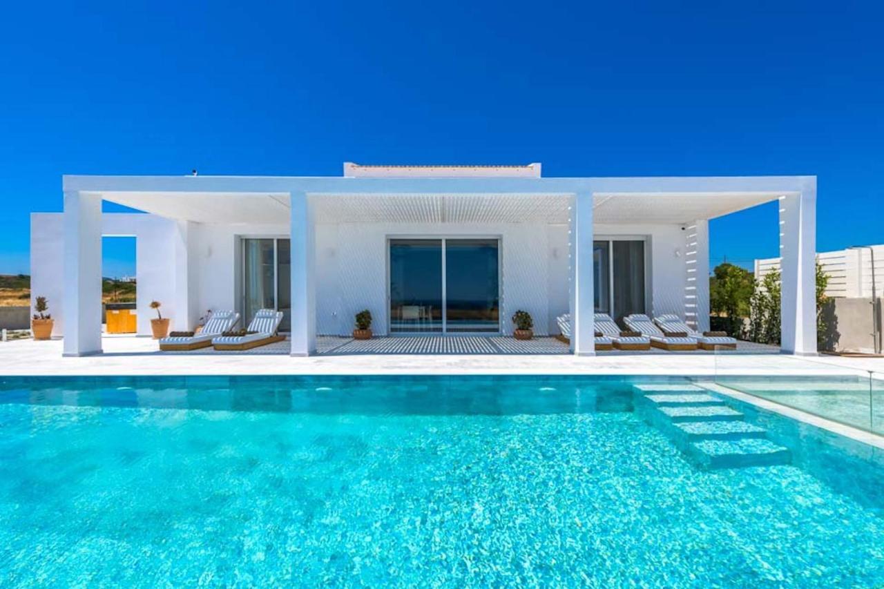 Seashore Beachfront Villa Lakhania Exteriér fotografie