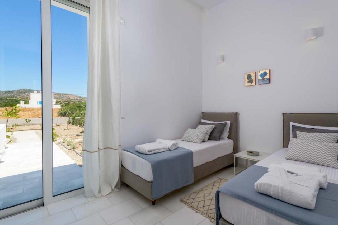 Seashore Beachfront Villa Lakhania Exteriér fotografie